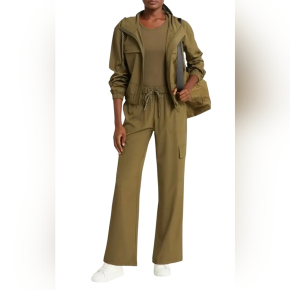 🎉Host Pick🎉 Zella Interval Utility Cargo Pants Olive Night sz Small(4-6) NWT - Picture 5 of 8